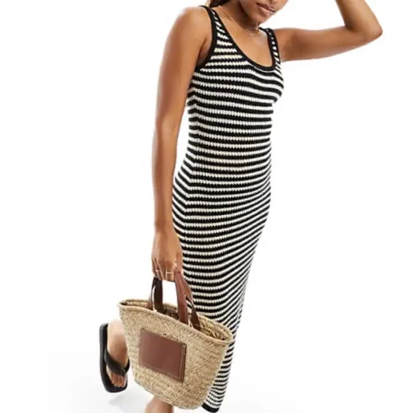 NWT 4th & Reckless Black and Cream Striped Maxi Dress