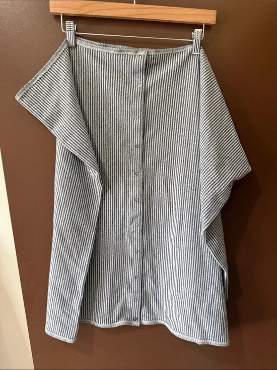 Lululemon Gray & White Striped Vinyasa Convertible Yoga Wrap Scarf