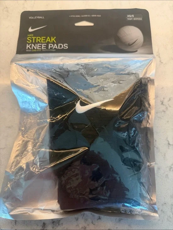 Nike Black Kids Volleyball Knee Pads