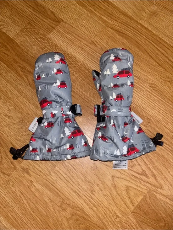 Kids Grey Mittens with Red Car Print - Cozy Winter Gloves - youth L