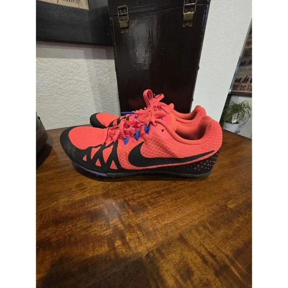 Women's Nike Zoom Rival Size 9 Solar Red, White & Black