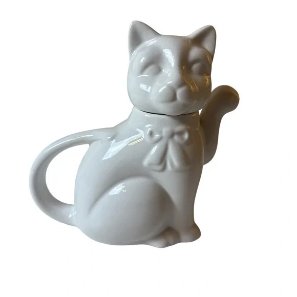 Vintage White Porcelain Cat Shaped Teapot‎ Bow Detail 