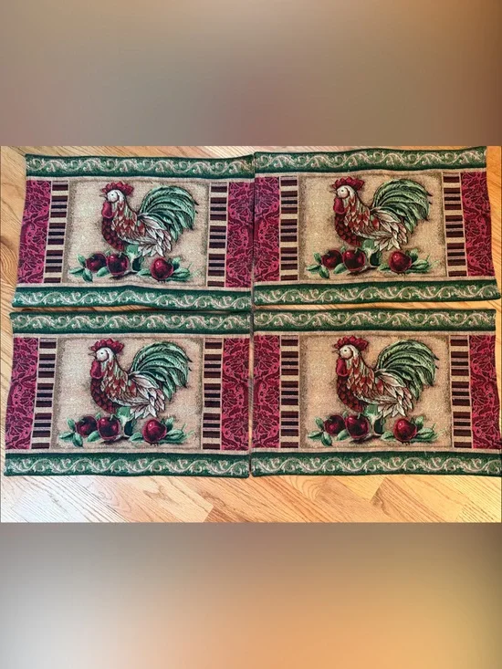 Rooster Tapestry Placemat Set - Red, Green, Beige