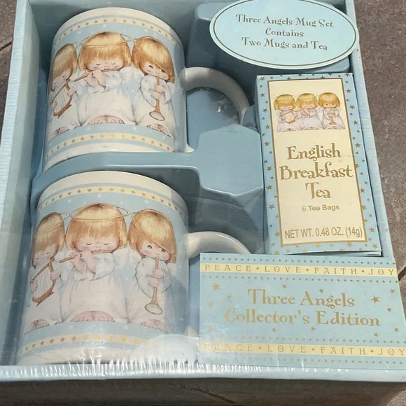 Three Angels Mug Set with Tea