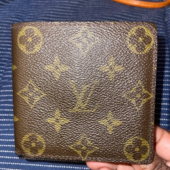Men’s Vintage Louis Vuitton Brown Monogram Bi fold Wallet