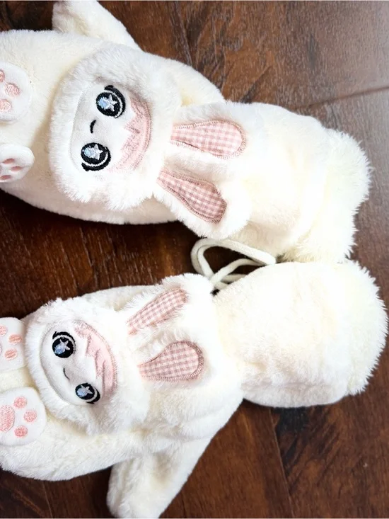Cream Bunny Kids Mittens with Pink Accents girls 7-12 yrs old
