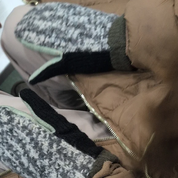 Kids' Upcycled Sweater Mittens