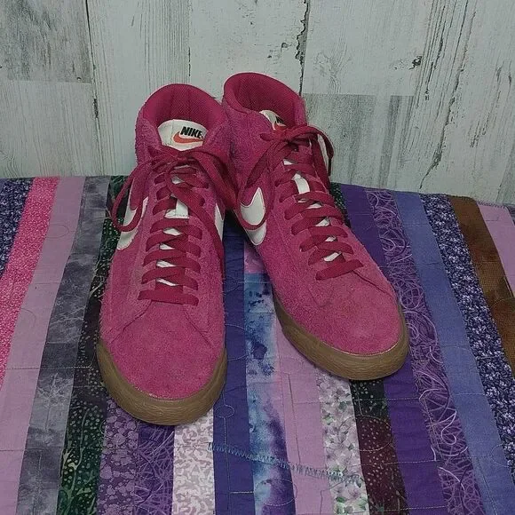 Nike 518171-614 Blazer Mid Suede Pink Size 9