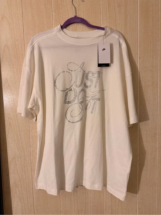 Nike Cream Tee with Rhinestone 'Just Do It' Script