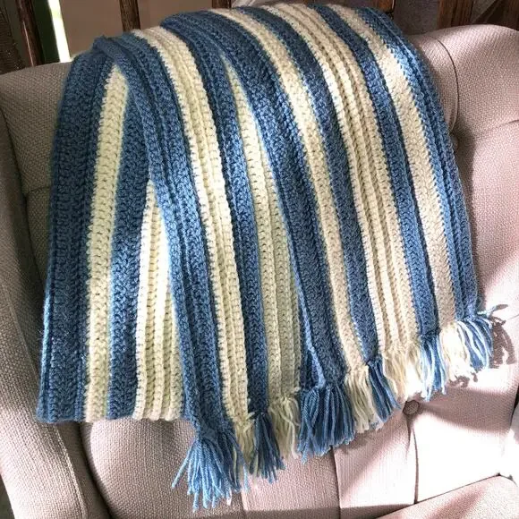 NWOT Handmade Crocheted Striped Fringe Scarf