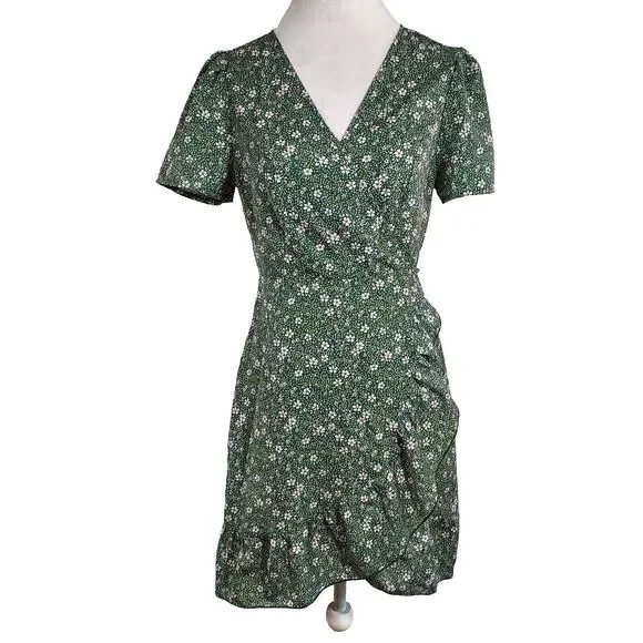 Shein Wrap Dress Size 6 Ruffle Flowy Short Sleeves Green White Floral Retro