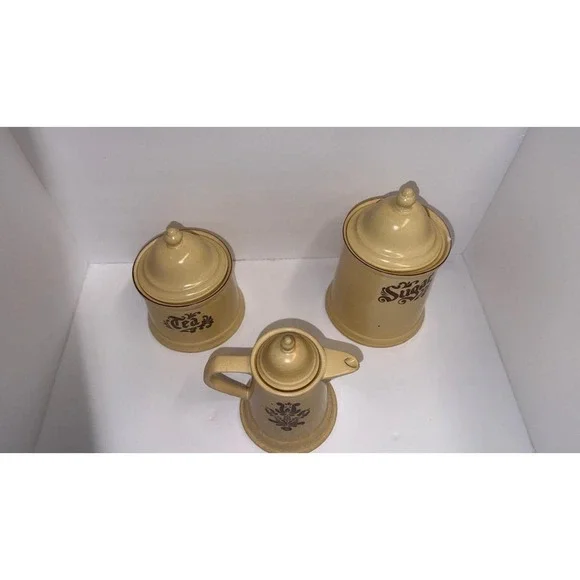 Pfaltzgraff Village Canister Set