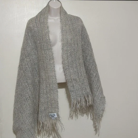 Linekin bay fabrics Handwoven shawl scarf