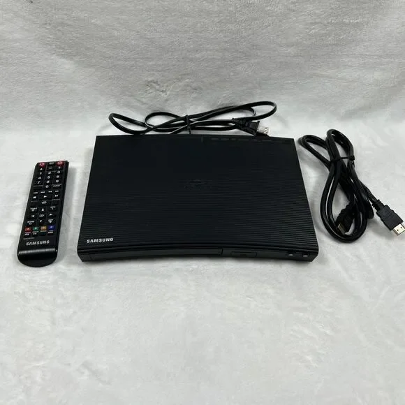 Samsung Blu-Ray DVD Player BD-JM57C Remote and HDMI Cable Included