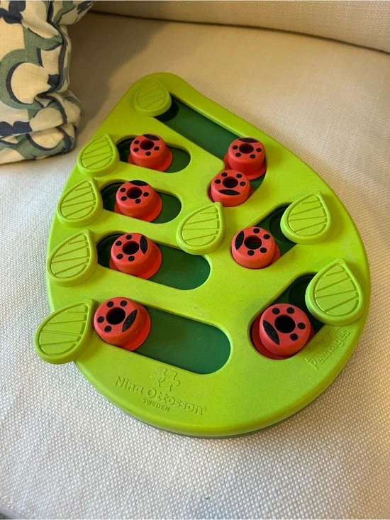 CATSTAGES Nina Ottosson Buggin’ Out Puzzle & Play Cat Puzzle Feeder