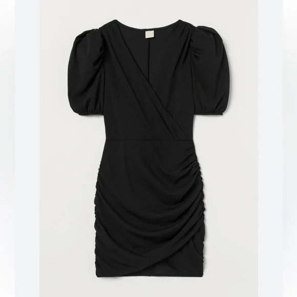 NWOT H&M Ruched Puff-sleeved Mini Wrap Dress