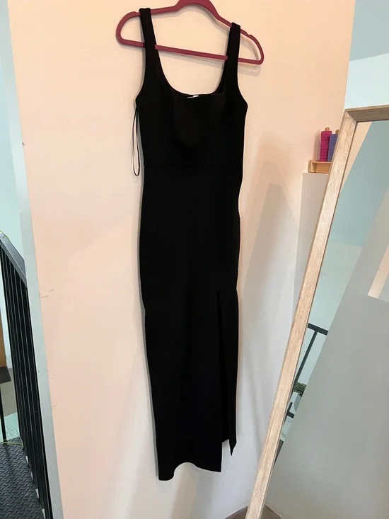 New ❤️ XS Socialite Black Sleeveless Maxi Dress with Front Slit