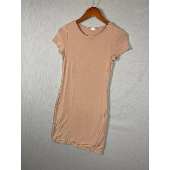 Wilfred Free Dress M Pink Bodycon Mini Short Sleeve Stretch Minimalist‎