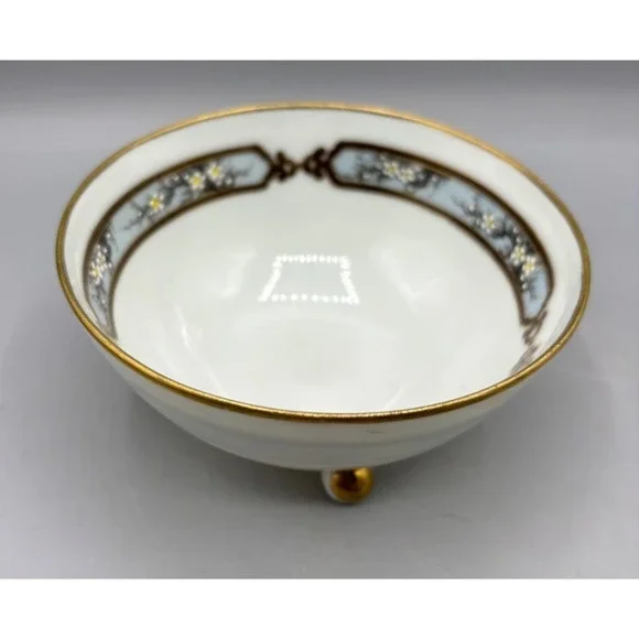 Antique SNB Nippon Footed Porcelain Bowl Floral‎ Design Gold Trim
