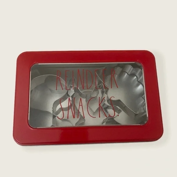 Rae Dunn Set Of 6 Christmas Cookie Cutters Brand New