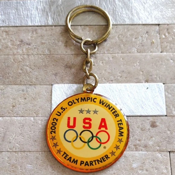 2002 US Olympic Winter Team Partner Keychain Keyring