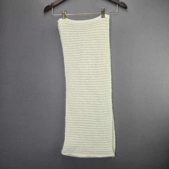 Forever 21 Infinity Scarf Ribbed Knit Metallic Shimmer OS Ivory White Winter
