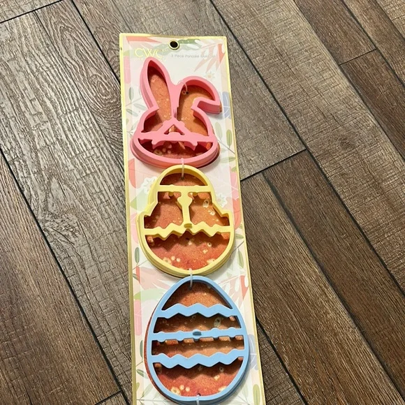 Easter pancake mold Set -‎ Pink, Yellow, Blue
