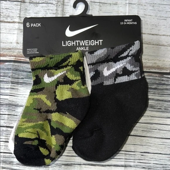 Nike Infant Lightweight Ankle Socks - Green Camo/Black Camo/& White Size 12-24