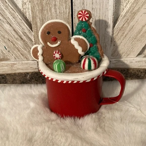 Gingerbread Man In Mug Decor