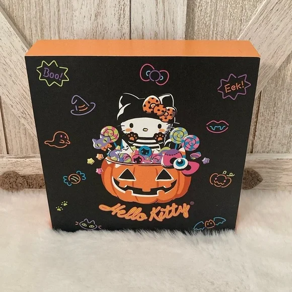 Hello Kitty 2023 Halloween Tabletop or Wall Hanging Sign