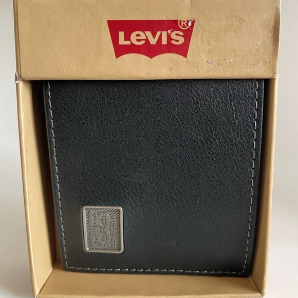 Levi's mens wallet new‎ in box 31LP220113