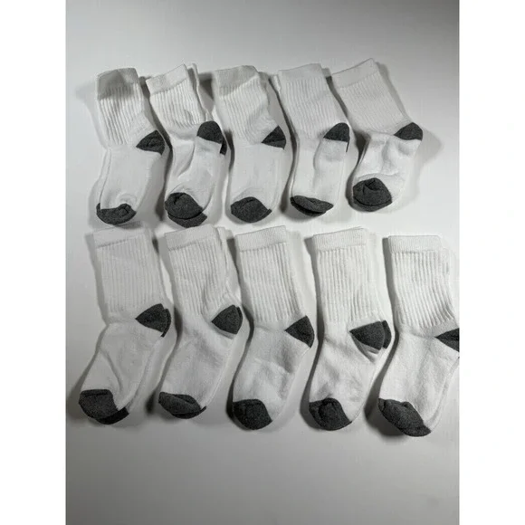 Amazon‎ Essentials Unisex Kids and Toddlers' Cotton Crew Socks, 10 Pairs opened