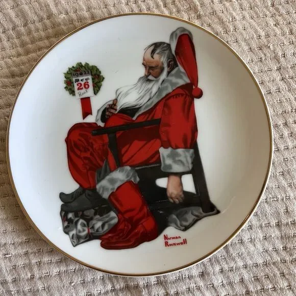 VTG Norman Rockwell Collector Plate Day After‎ Christmas Santa Porcelain Japan