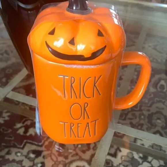 Rae Dunn Trick Or Treat W/Topper