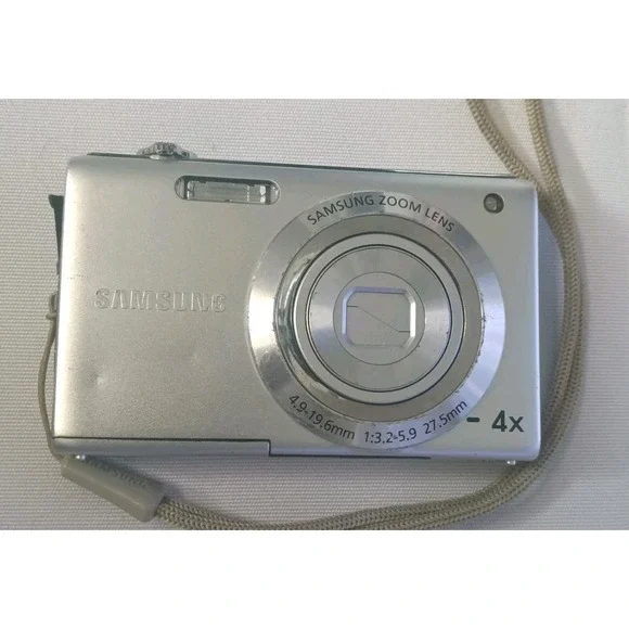 Samsung TL105 C5 Digital‎ Camera with 1 OEM Battery 12.2 MP [REPAIR or PARTS]