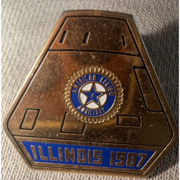 VTG‎ American Legion Auxiliary Illinois 1987 Lapel Pin Space Shuttle Clutch