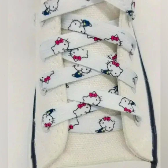 NWT! Hello Kitty Kids Socks & Shoelaces