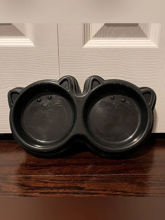 Black Cat Double Pet Bowl - Cute Cat Face Design
