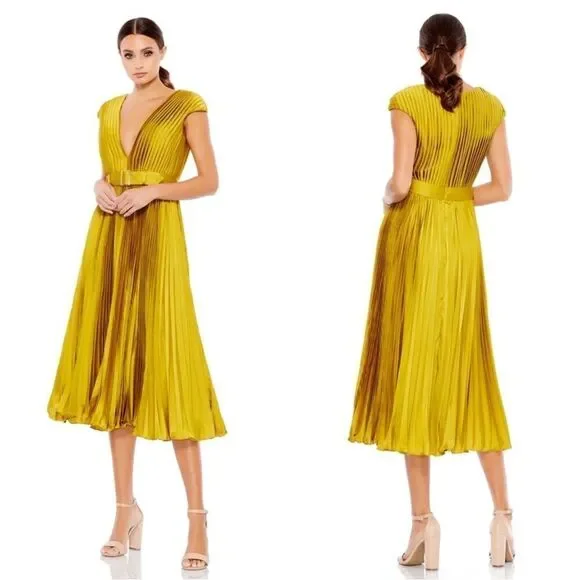 Ieena for Mac Duggal NWT Deep V-Neck Cap Sleeve #26483 Pleated A-Line Midi Dress