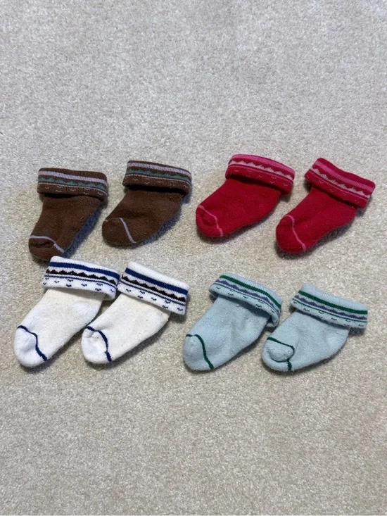 Bombas Baby Socks 0-6 Months Lot of 4 Pairs Stay-On Cuffed Socks EUC