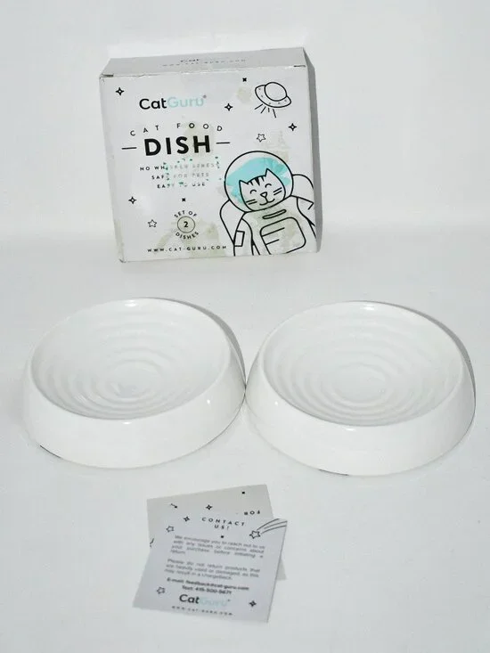 CatGuru Whisker Friendly Cat Bowls, Marshmallow, Set of 2, Melamine, NWT