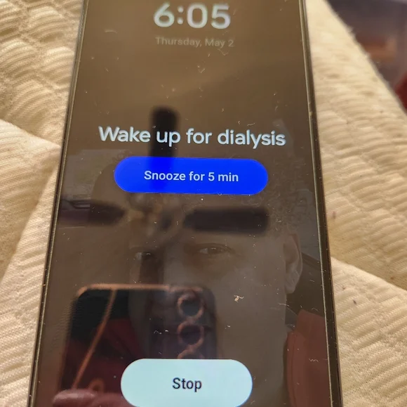 Samsung phone used for 3 months asking 200 pd 400