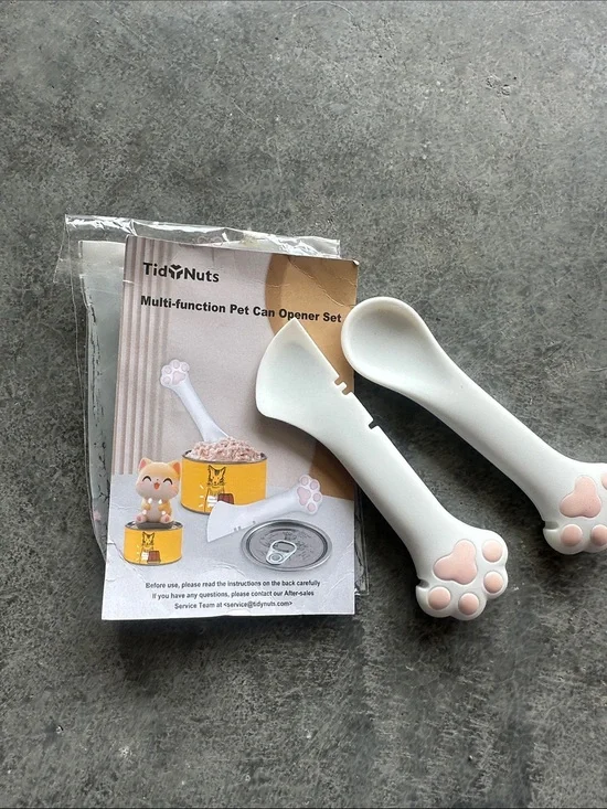 White Cat Paw Multi-Function Pet Can Opener Set