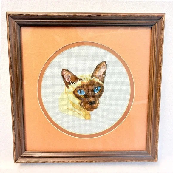 Vintage Siamese Cat Cross Stitch Framed Gallery Wall Art Blue Eyes‎ 11.5x11.5