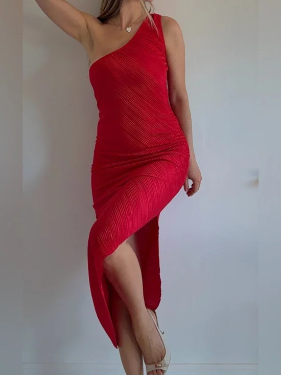 Asymmetric One-Shoulder Red Pleated Midi Dress