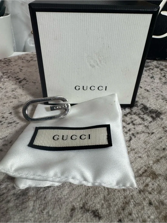 Gucci Silver Interlocking G Paperclip Accessory