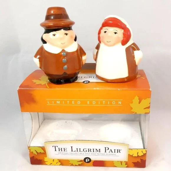 The Lilgrim Pair Salt & Pepper Shakers Publix 2017 Thanksgiving Table NIB 3.25