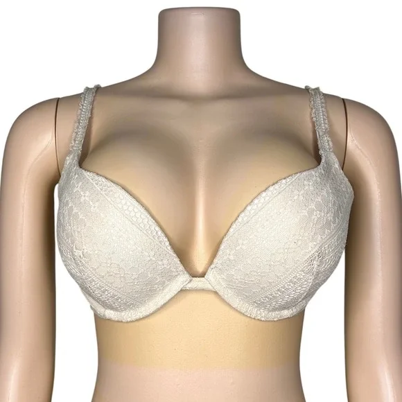 Victoria's Secret‎ Push Up Bra Size 34D Cream