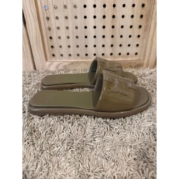 Tory Burch Double T Sport Slide Olive Green Patent Leather Size 6
