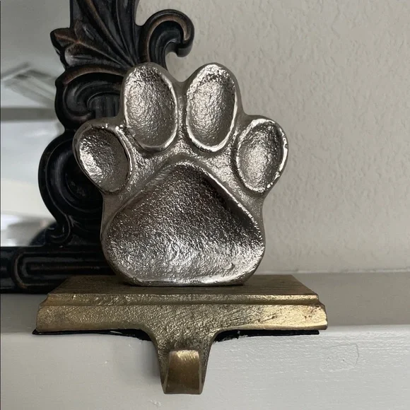 Silver Paw Print Wall Hook